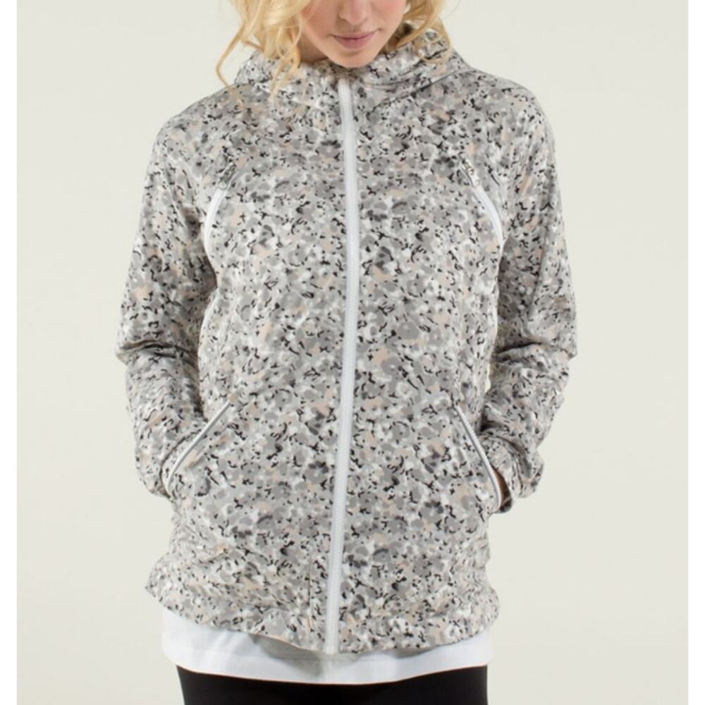 Lululemon rise & shine jacket 4